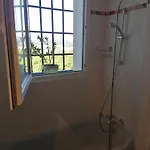 Accommodatie bij particulieren Avec Acces Independant - Wc Et Salle De Bain Prives, Parking Gratuit - Vue Montagne *