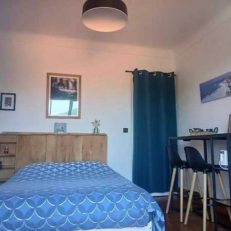 Accommodatie bij particulieren Avec Acces Independant - Wc Et Salle De Bain Prives, Parking Gratuit - Vue Montagne *